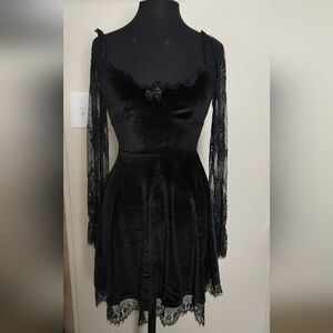 Chic Black Velvet Lace Dress